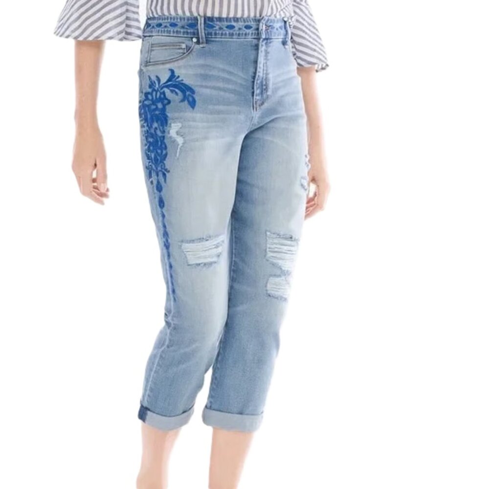 Chico’s The Platinum Crop Girlfriend Embroidered Jean size 3